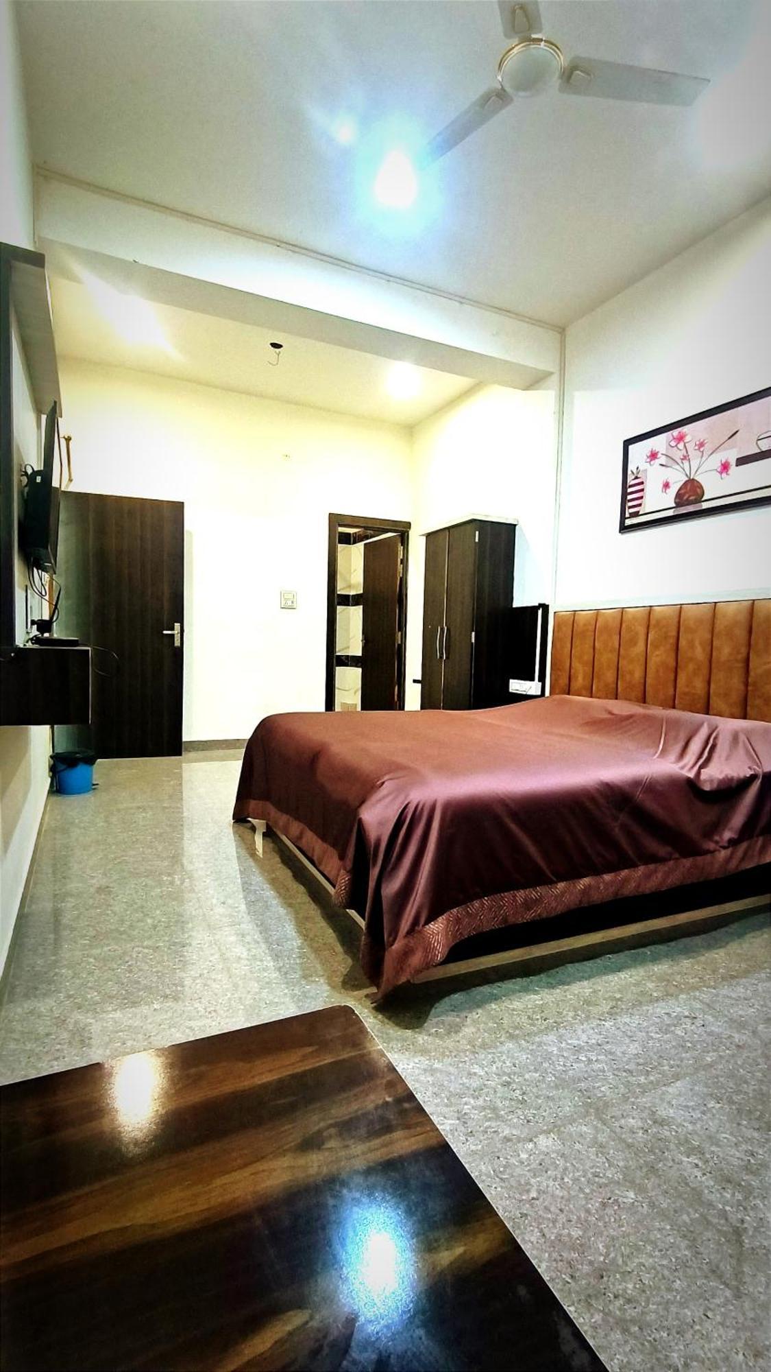 Hotel Mahaveer Chanderi Екстериор снимка